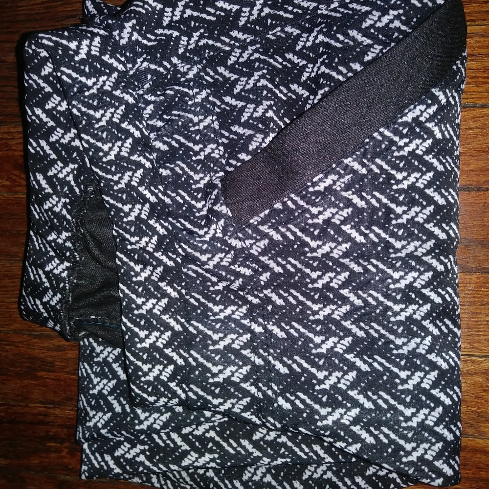 Pants - Picture 5 of 8